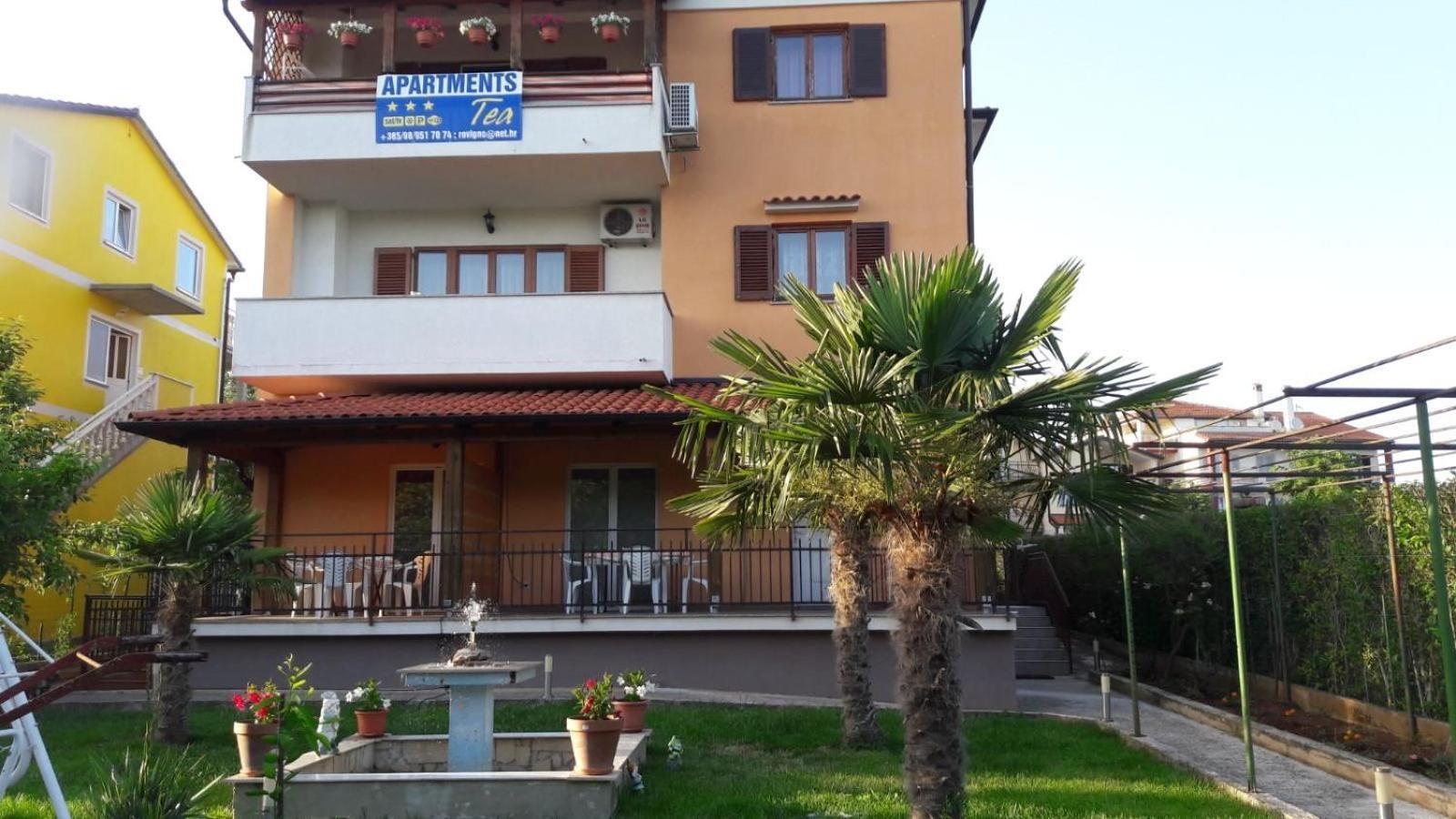Apartments Tea Ровинь Экстерьер фото