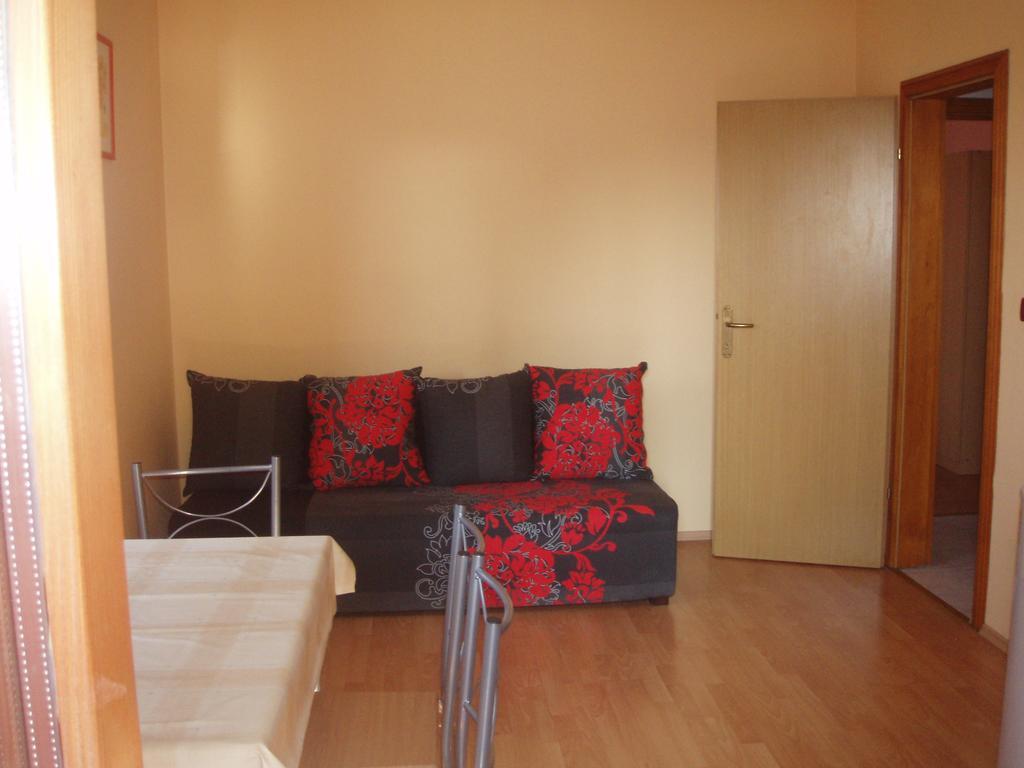 Apartments Tea Ровинь Экстерьер фото